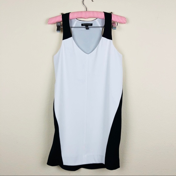 Banana Republic Dresses & Skirts - Banana Republic Sleeveless Dress